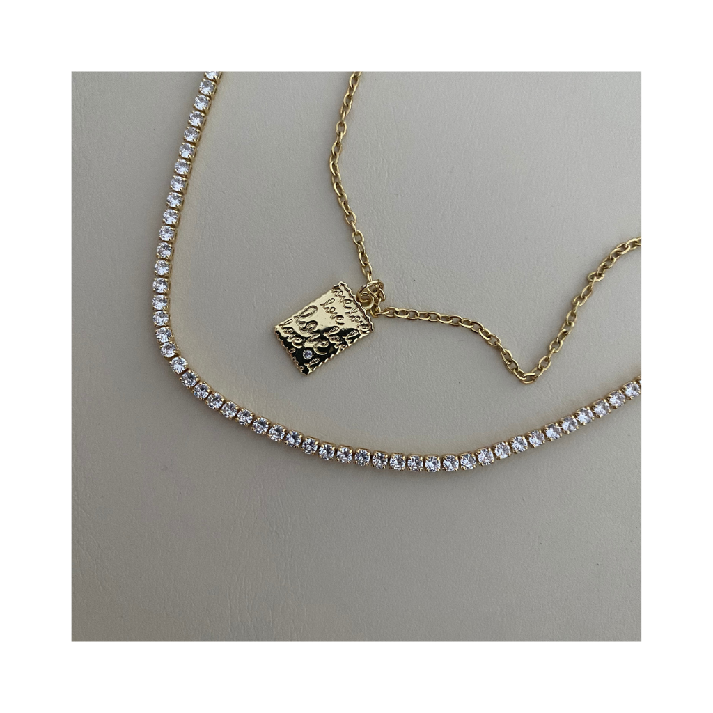 naszyjnik z Cyrkoniami