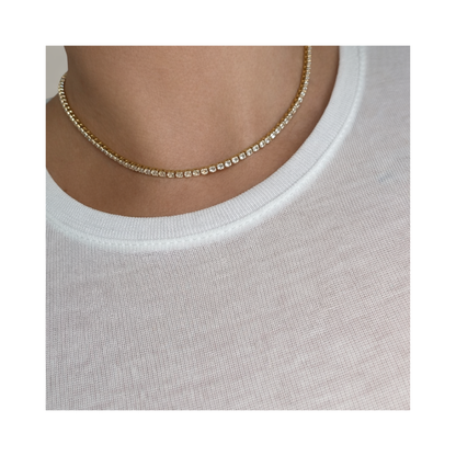 naszyjnik z Cyrkoniami