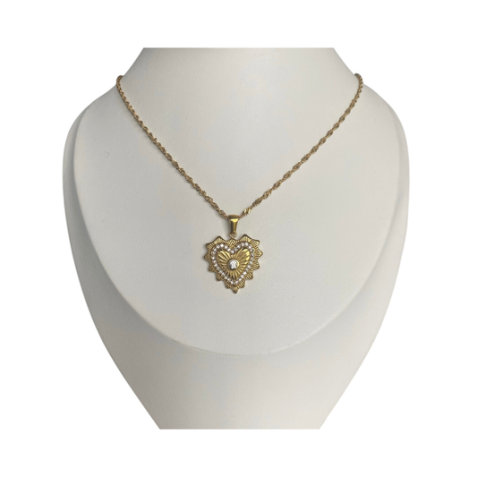 naszyjnik z Cyrkonią w Sercu