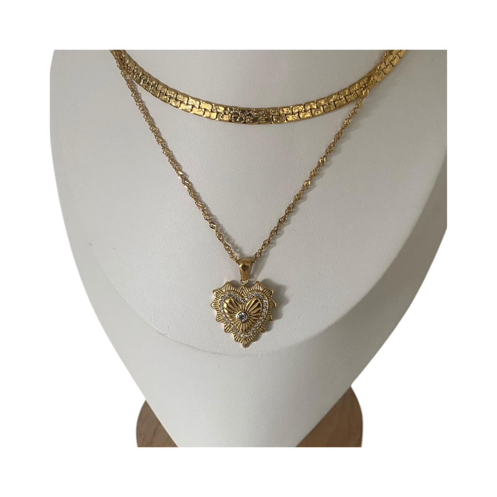 naszyjnik z Cyrkonią w Sercu